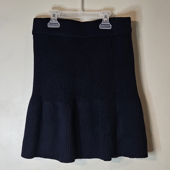 Zara Dresses & Skirts - 🩷ZARA Dark Blue Knit Skirt Size S💜